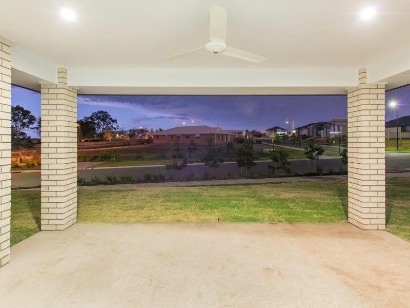 16 Stoneleigh Reserve Blvd, Logan Reserve QLD 4133