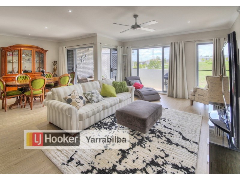 13 Hantlemann Lane, Yarrabilba QLD 4207