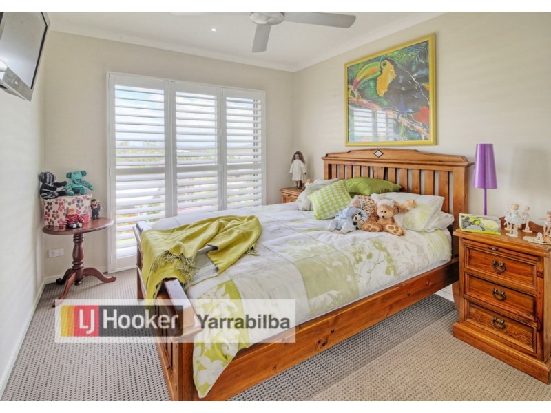 13 Hantlemann Lane, Yarrabilba QLD 4207