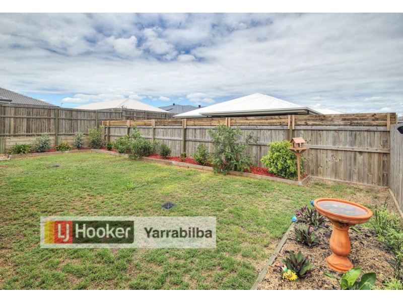 18 Summerview Avenue, Yarrabilba QLD 4207