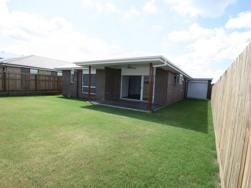 7 Treeline Circuit, Yarrabilba QLD 4207