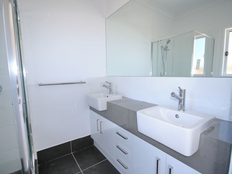 7 Treeline Circuit, Yarrabilba QLD 4207