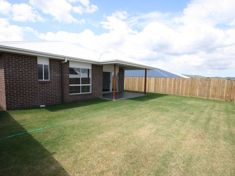 7 Treeline Circuit, Yarrabilba QLD 4207