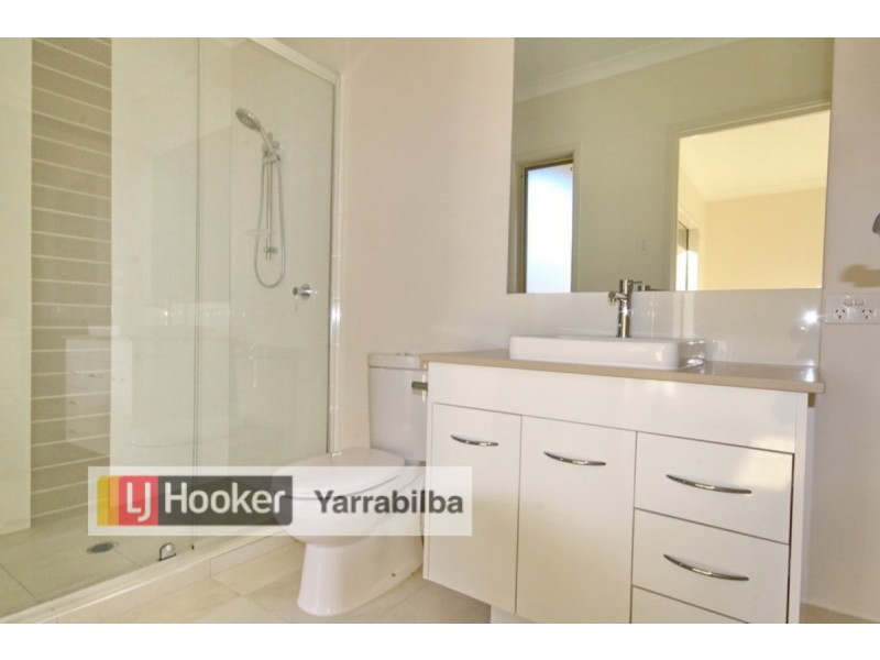 7 Huggins Avenue, Yarrabilba QLD 4207