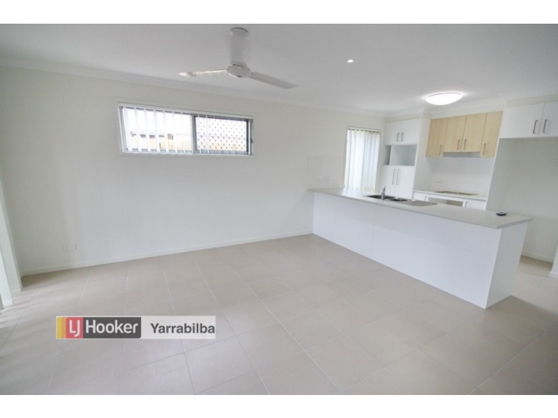 18 Tanzanite Avenue, Logan Reserve QLD 4133