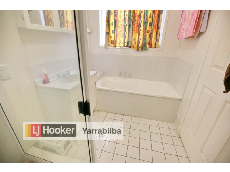 24 Myles Court, Boronia Heights QLD 4124