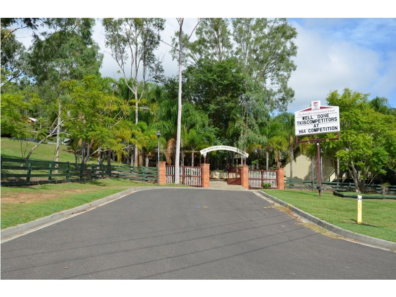 52 – 54 Hinchcliffe Drive, Kooralbyn QLD 4285