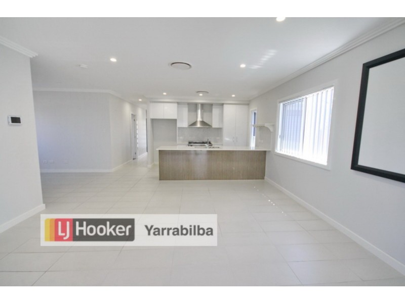 8 Sommer Street, Yarrabilba QLD 4207