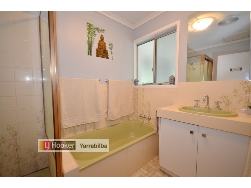 120 Boomerang Drive, Kooralbyn QLD 4285