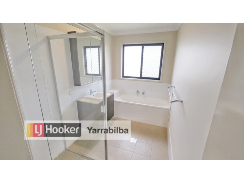 1 Napa Circuit, Holmview QLD 4207