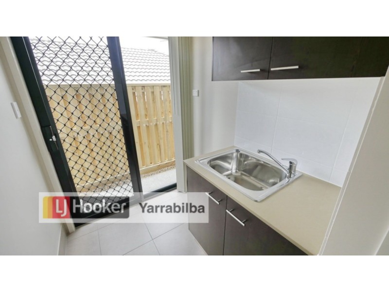 1 Napa Circuit, Holmview QLD 4207