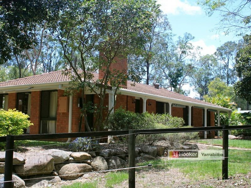 60 Coplick Crescent, Buccan QLD 4207