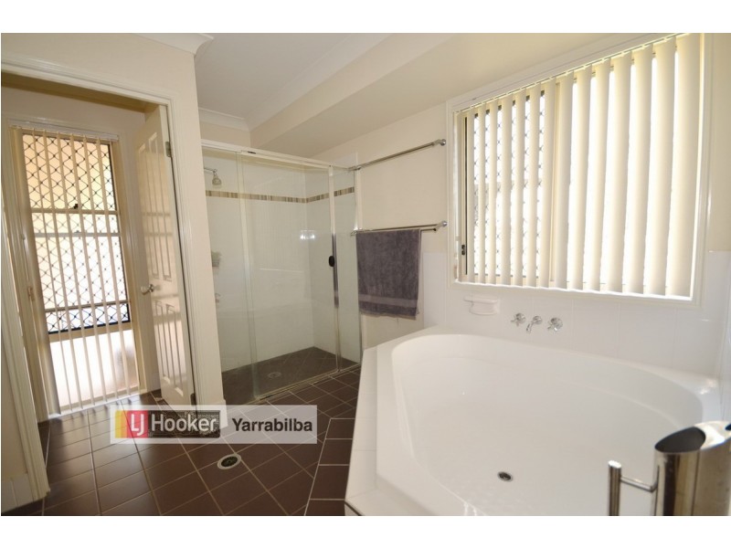 36 – 38 Wyndham Place, Kooralbyn QLD 4285