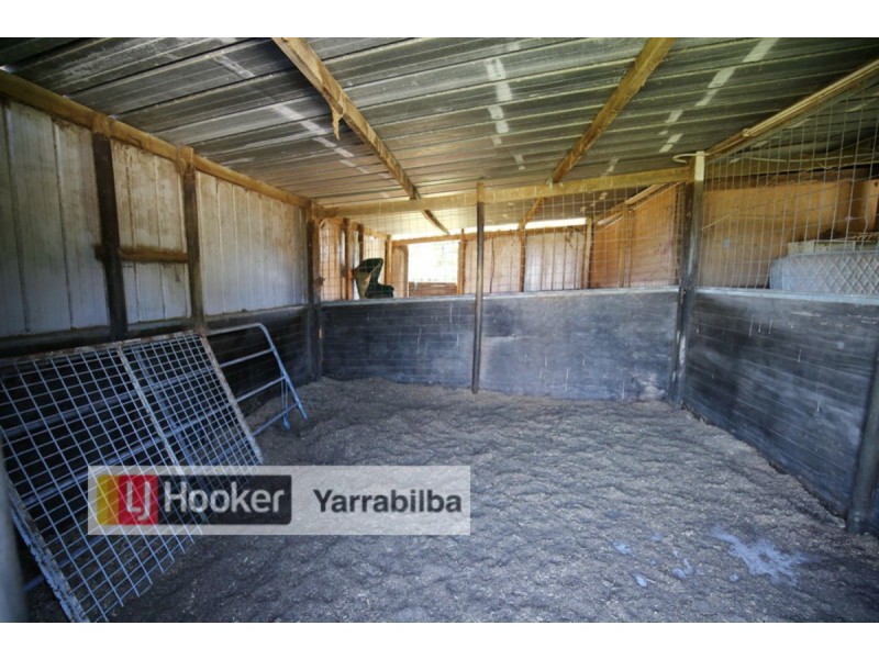 186 Larch Road, Tamborine QLD 4270