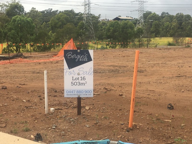 Lot 16/110-142 Brentwood Drive, Ebbw Vale QLD 4304