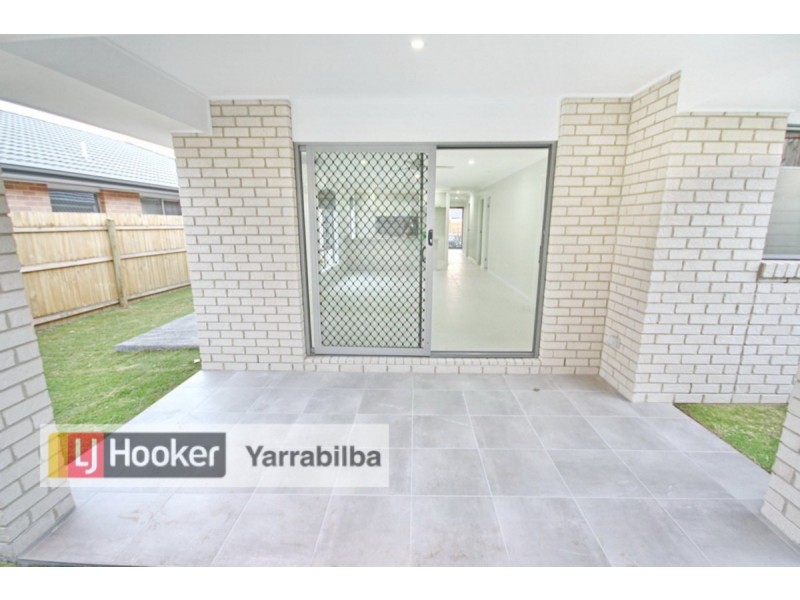 8 Cerulean Place, Yarrabilba QLD 4207