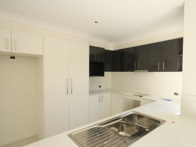 27 Myers Street, Yarrabilba QLD 4207