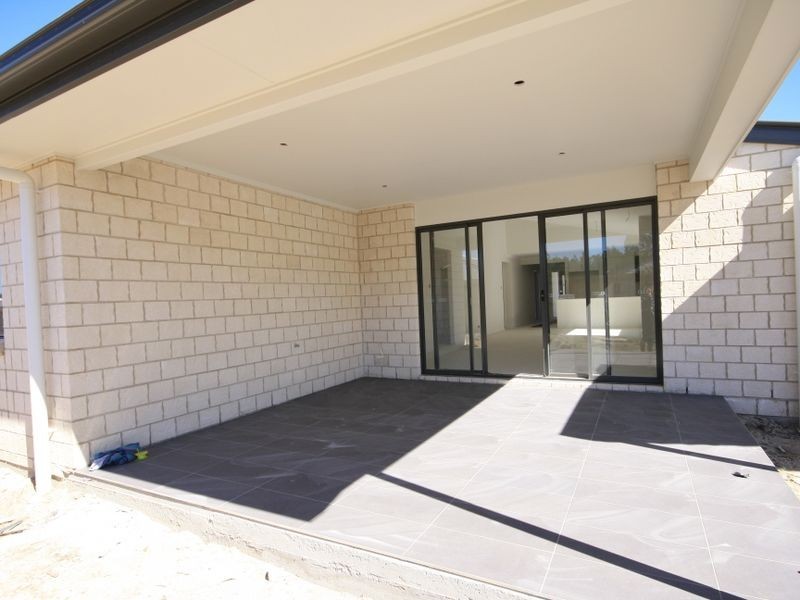 27 Myers Street, Yarrabilba QLD 4207