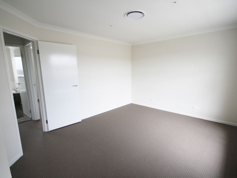 30 Sandell Street, Yarrabilba QLD 4207