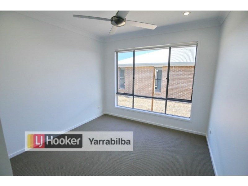 11 Bayes Road, Logan Reserve QLD 4133