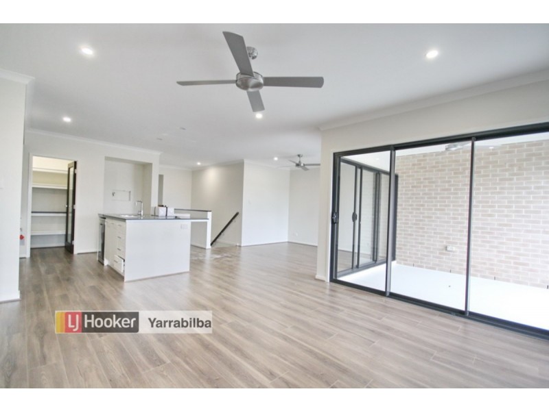 52 Pinehill Street, Yarrabilba QLD 4207