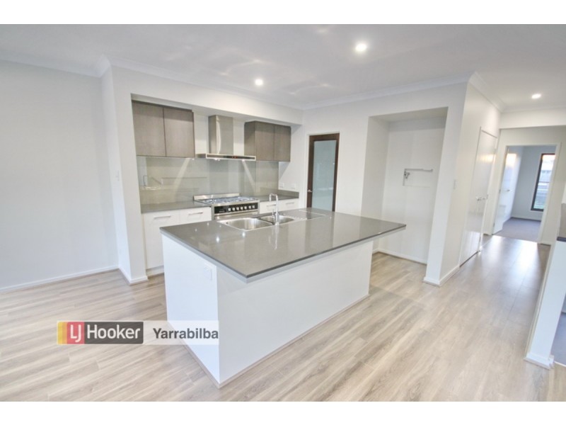 52 Pinehill Street, Yarrabilba QLD 4207