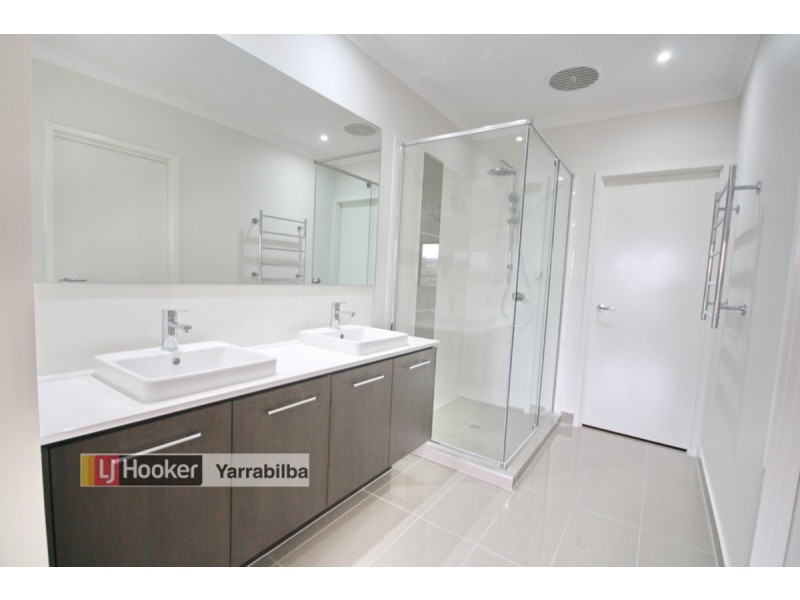 52 Pinehill Street, Yarrabilba QLD 4207