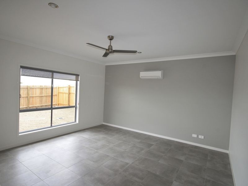 15 Howard Street, Yarrabilba QLD 4207