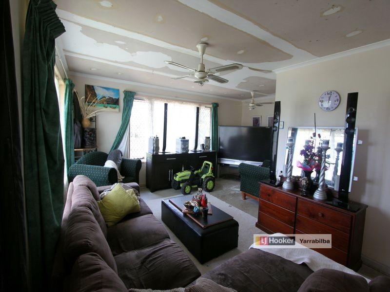 2 Strathallen Drive, Boronia Heights QLD 4124