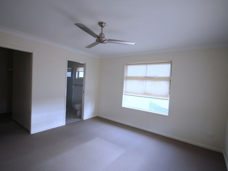 9 Pinehill Street, Yarrabilba QLD 4207