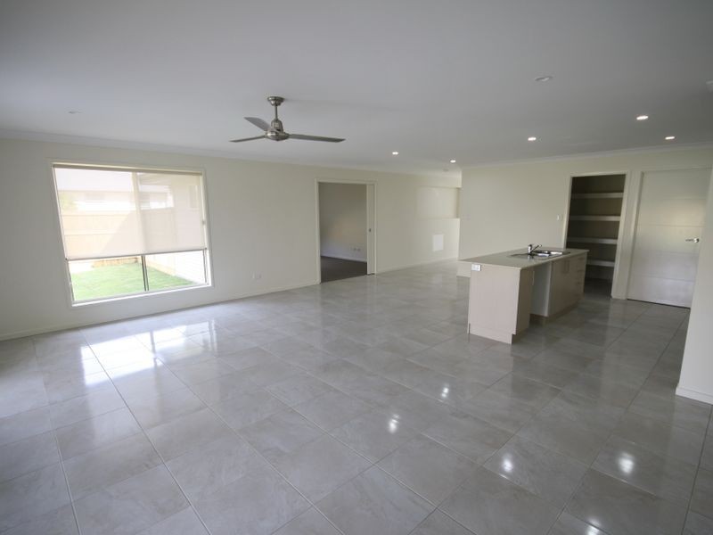 9 Pinehill Street, Yarrabilba QLD 4207