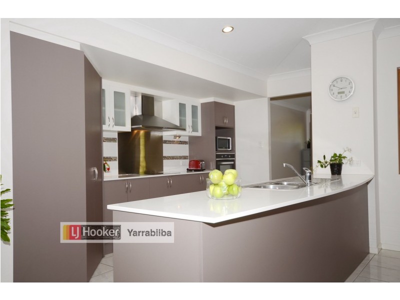 110 Campbell Drive, Kooralbyn QLD 4285