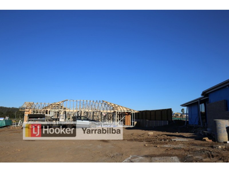 8 Arcadia Circuit, Yarrabilba QLD 4207