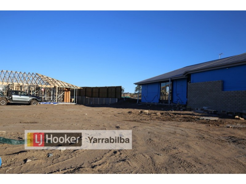 8 Arcadia Circuit, Yarrabilba QLD 4207