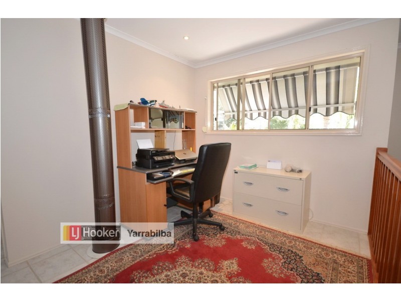 25 Walker Drive, Kooralbyn QLD 4285