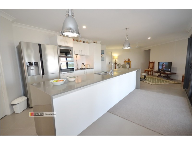 155 – 159 Haygarth Drive, Kooralbyn QLD 4285