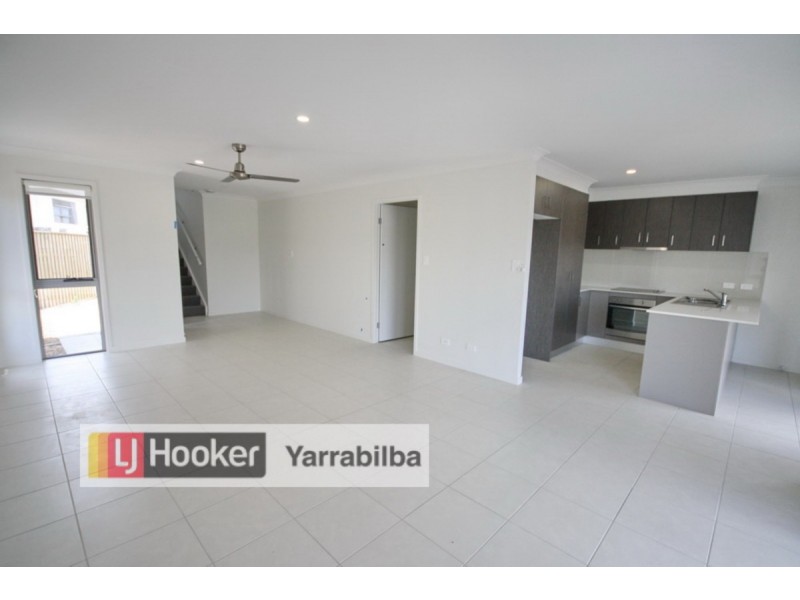 1/9 Daniels Lane, Yarrabilba QLD 4207