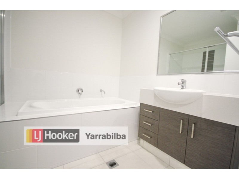 1/9 Daniels Lane, Yarrabilba QLD 4207