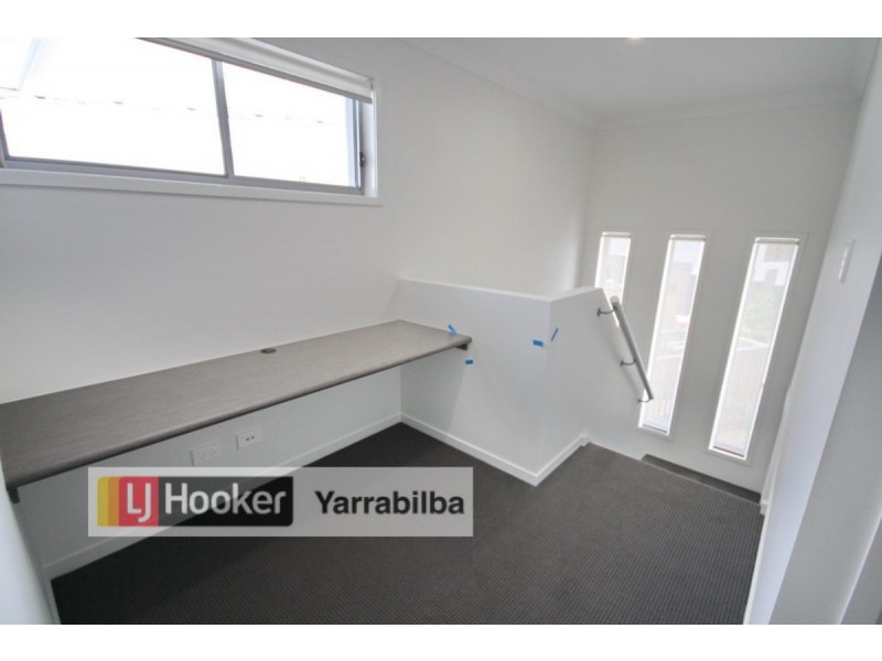 1/9 Daniels Lane, Yarrabilba QLD 4207