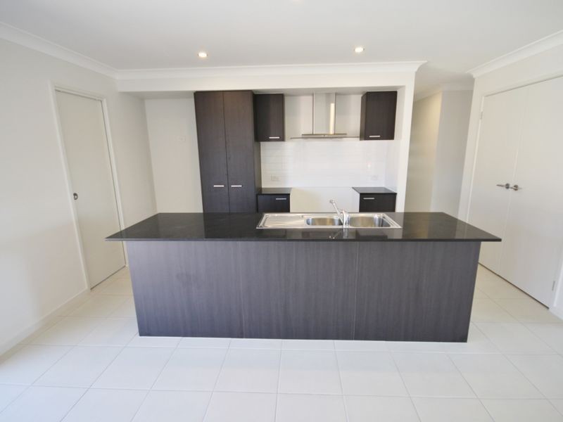 77 Treeline Circuit, Yarrabilba QLD 4207