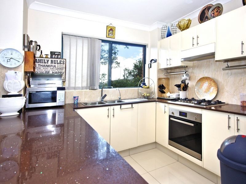 11/12-20 Mill Street, Carlton NSW 2218