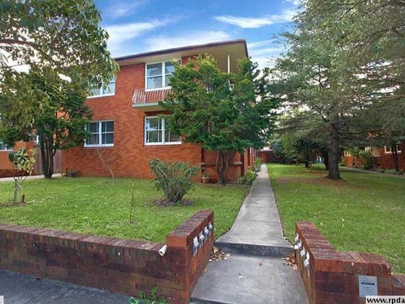 1/32 Gladstone Street, Bexley NSW 2207