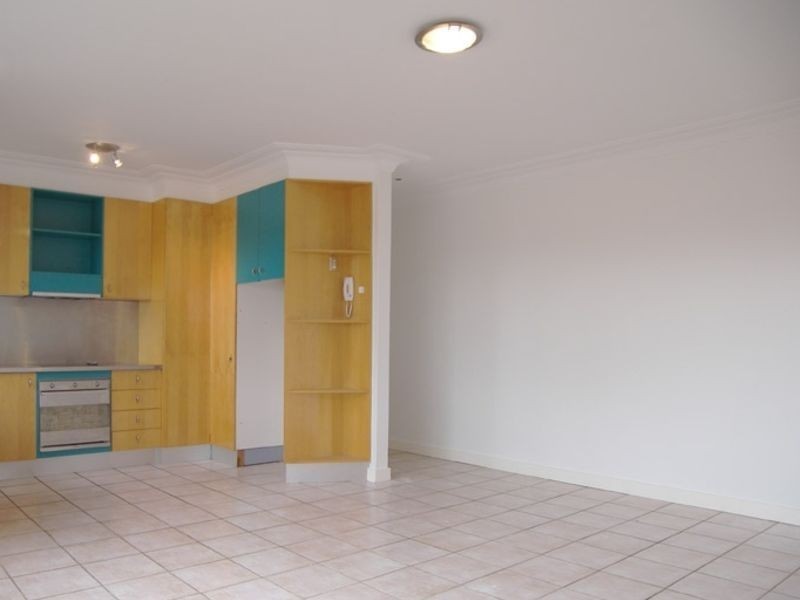 195 Bexley Rd, Kingsgrove NSW 2208