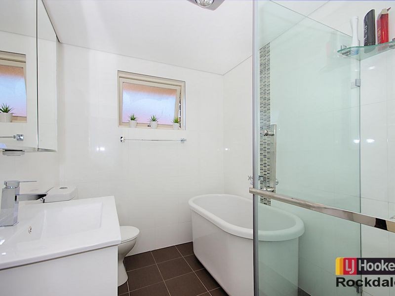 11 / 15 St Albans Road, Kingsgrove NSW 2208