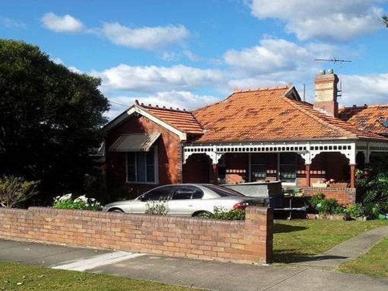 1 Caledonian Street, Bexley NSW 2207