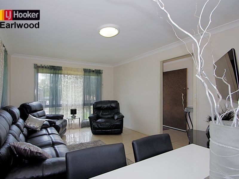 17 Drysdale Street, Eagle Vale NSW 2558