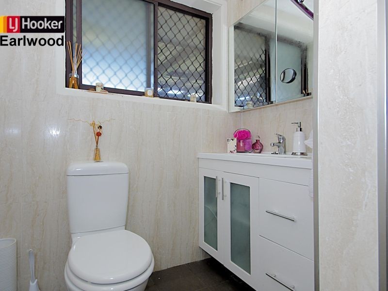 17 Drysdale Street, Eagle Vale NSW 2558