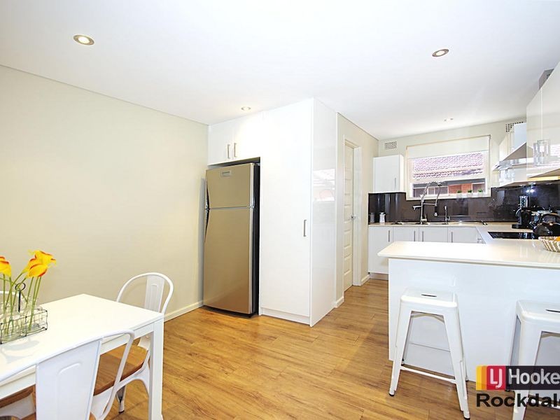 11/15 St Albans Rd, Kingsgrove NSW 2208