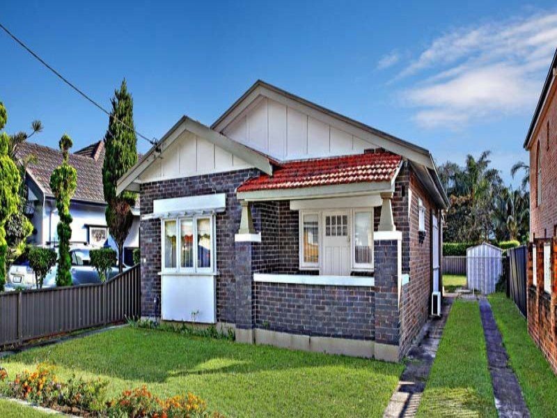 136 Barton street, Monterey NSW 2217