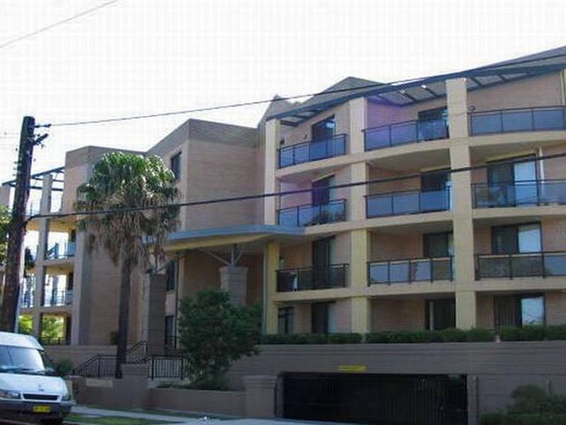 22/9-13 Griffiths Street, Blacktown NSW 2148